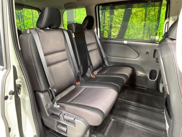 NISSAN SERENA  S-HYBRID 4WD 2016