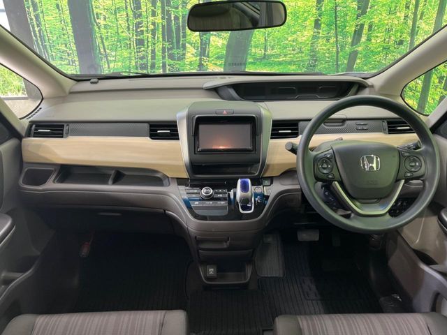 HONDA FREED HYBRID 2020