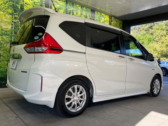 HONDA FREED HYBRID 2020