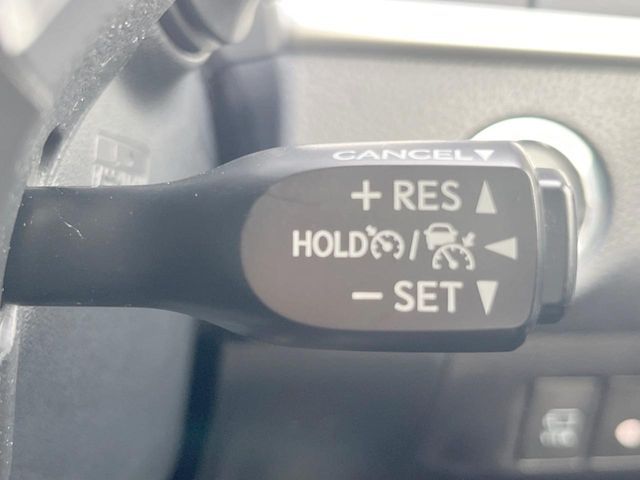 TOYOTA HARRIER 2WD 2018