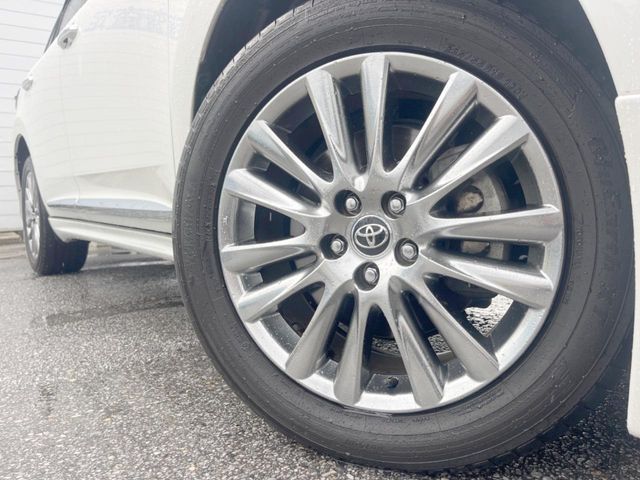 TOYOTA HARRIER 2WD 2018