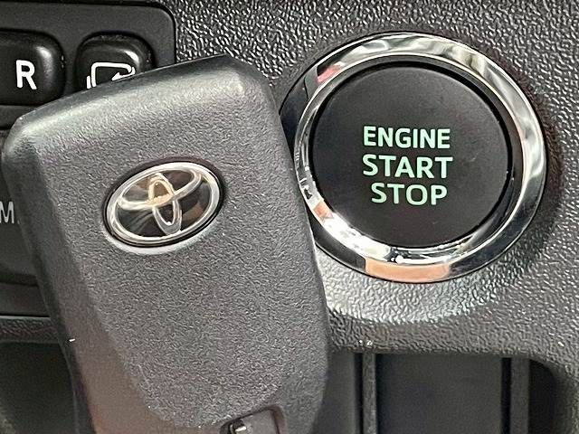 TOYOTA HIACE van 2WD 2022