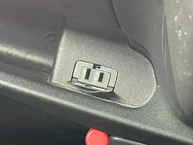 TOYOTA HIACE van 2WD 2022