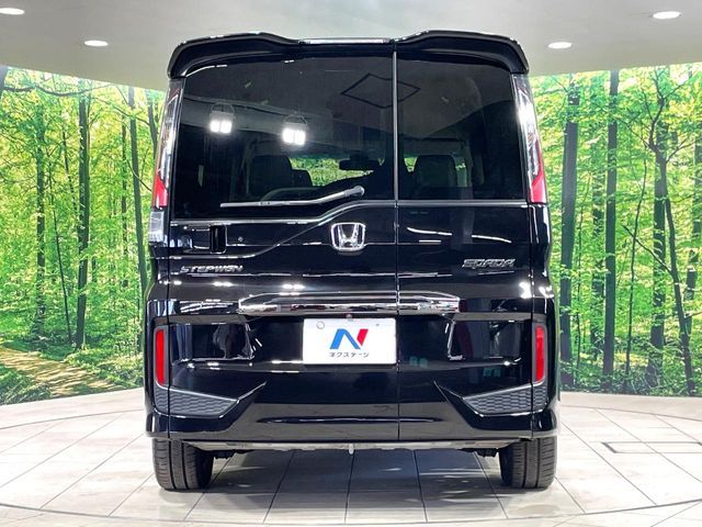 HONDA STEPWAGON SPADA 2016