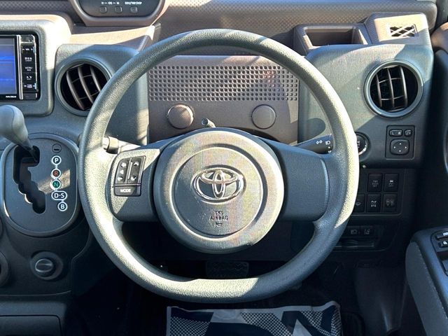 TOYOTA SPADE 4WD 2016