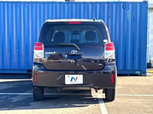 TOYOTA SPADE 4WD 2016