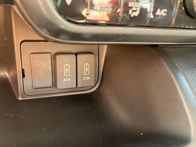 HONDA N BOX CUSTOM 2022