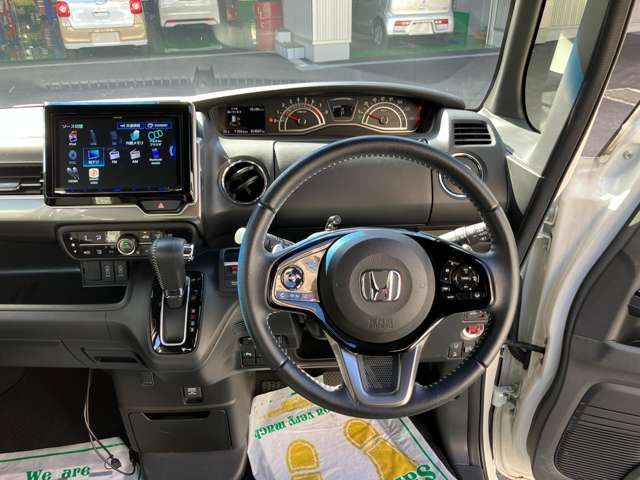 HONDA N BOX CUSTOM 2022