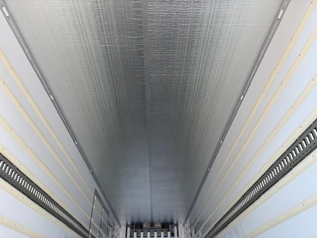 MITSUBISHI FUSOU SUPER GREAT 2025