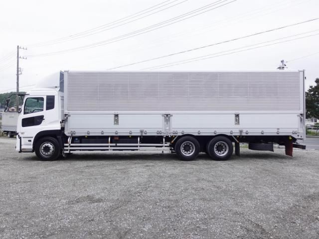 NISSAN DIESEL Quon 2019