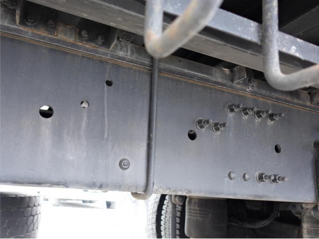 NISSAN DIESEL Quon 2019