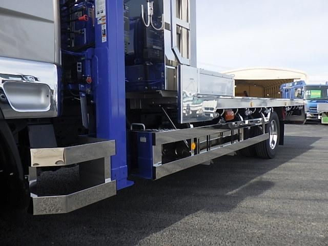 MITSUBISHI FUSOU FIGHTER 2024