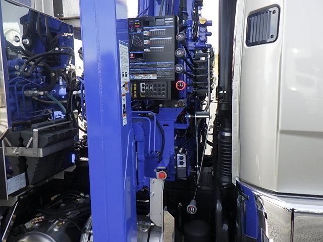 MITSUBISHI FUSOU FIGHTER 2024