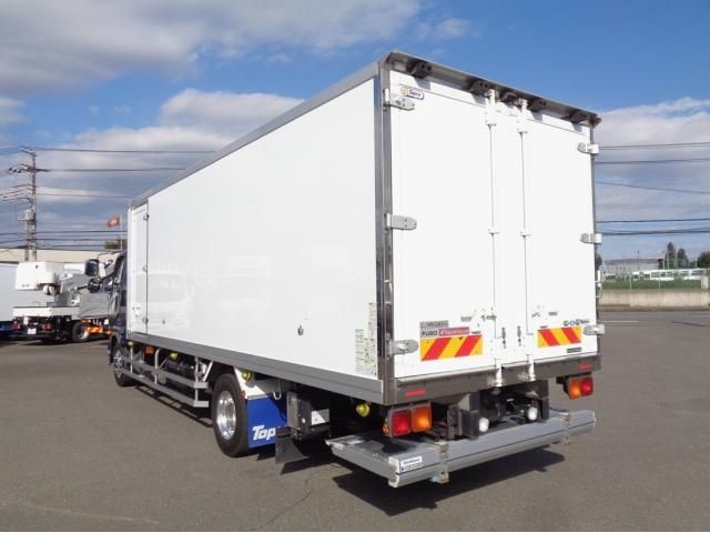 MITSUBISHI FUSOU FIGHTER 2021