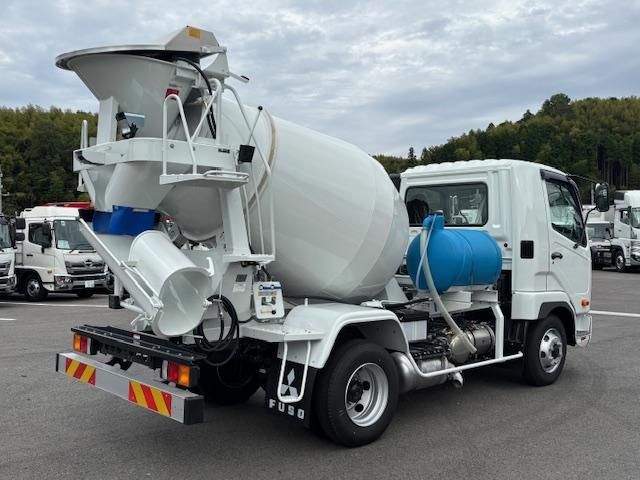 MITSUBISHI FUSOU FIGHTER 2025