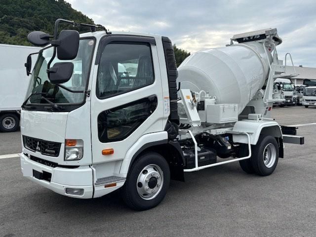 MITSUBISHI FUSOU FIGHTER 2025