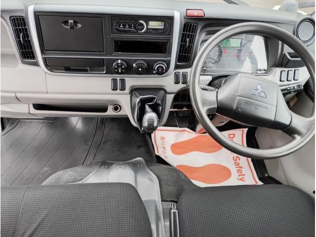 MITSUBISHI CANTER 2018