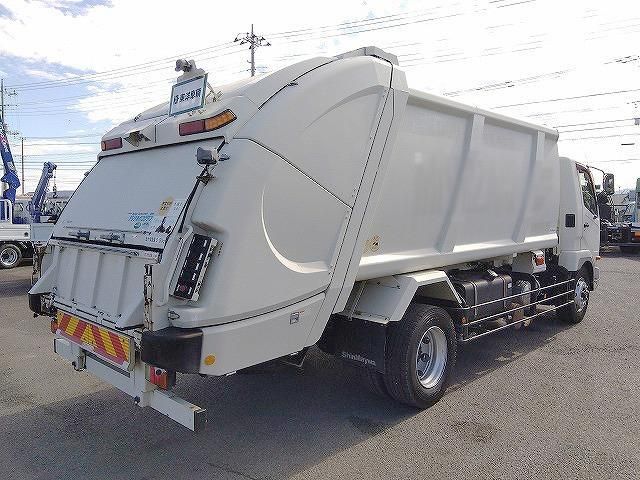 MITSUBISHI FUSOU FIGHTER 2012