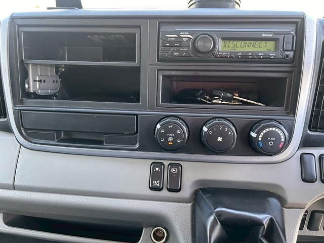 MITSUBISHI CANTER 2019