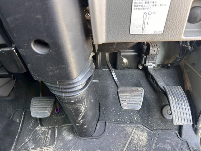 MITSUBISHI CANTER 2019