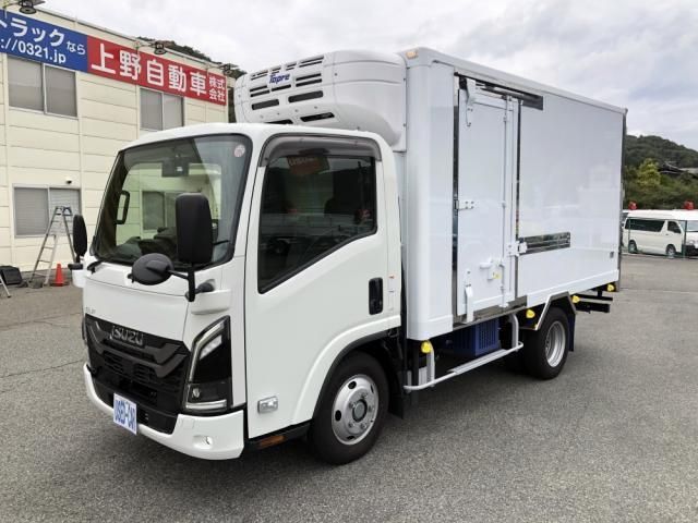 ISUZU ELF 2023