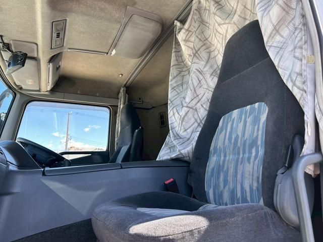 MITSUBISHI FUSOU SUPER GREAT 2006