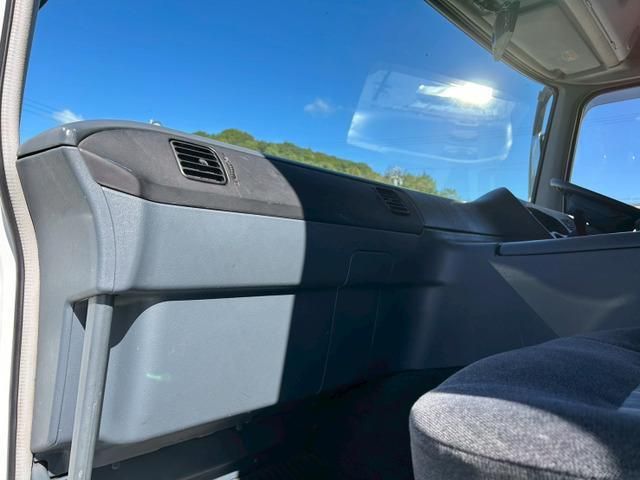 MITSUBISHI FUSOU SUPER GREAT 2006