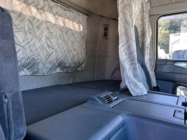 MITSUBISHI FUSOU SUPER GREAT 2006