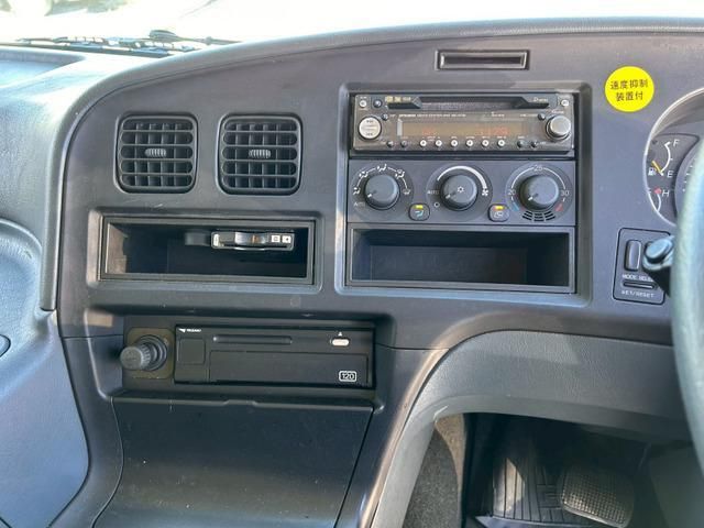 MITSUBISHI FUSOU SUPER GREAT 2006