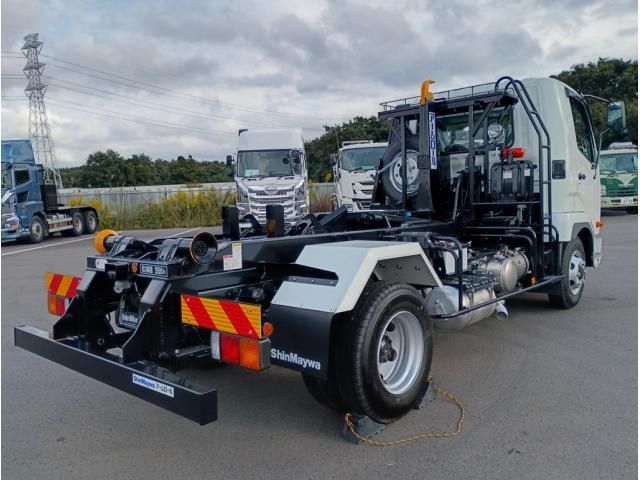 MITSUBISHI FUSOU FIGHTER 2025