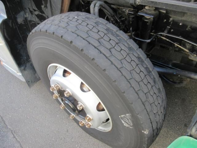 NISSAN DIESEL Quon 2015