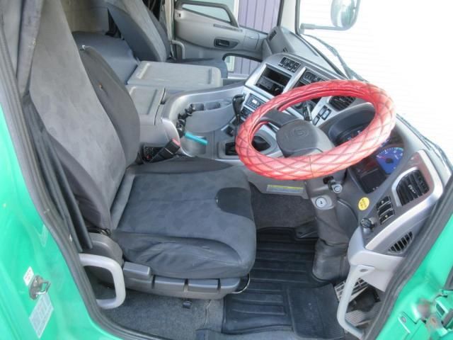 NISSAN DIESEL Quon 2015