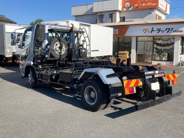 MITSUBISHI FUSOU FIGHTER 2019