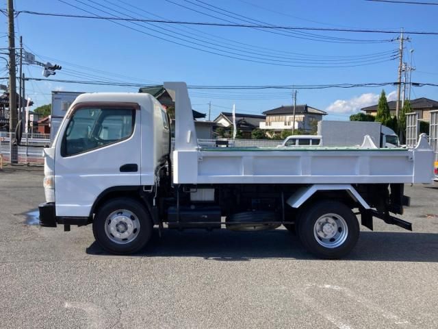MITSUBISHI CANTER 2015