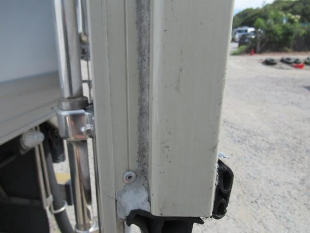 NISSAN DIESEL Quon 2018