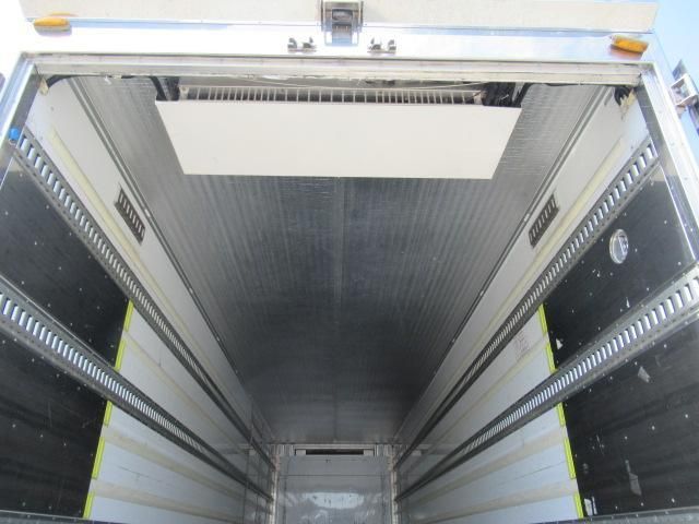 NISSAN DIESEL Quon 2018