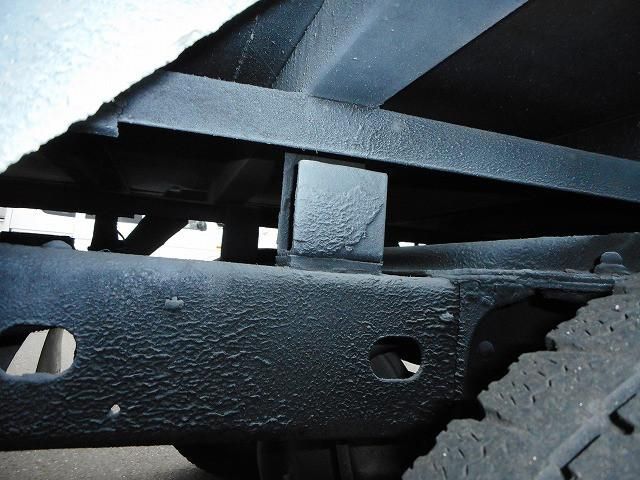 MITSUBISHI CANTER GUTS 2015