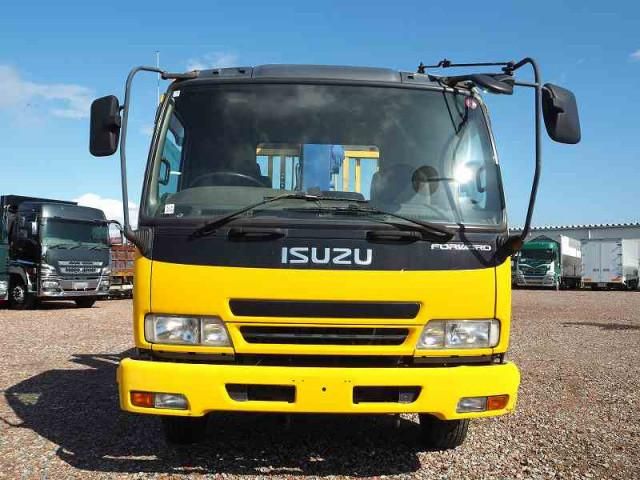 ISUZU FORWARD 2006