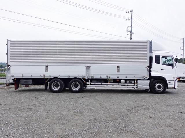 NISSAN DIESEL Quon 2019