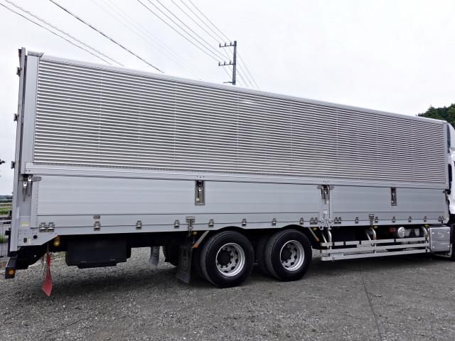 NISSAN DIESEL Quon 2019