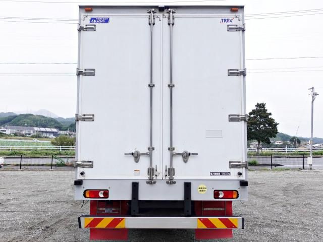 NISSAN DIESEL Quon 2019