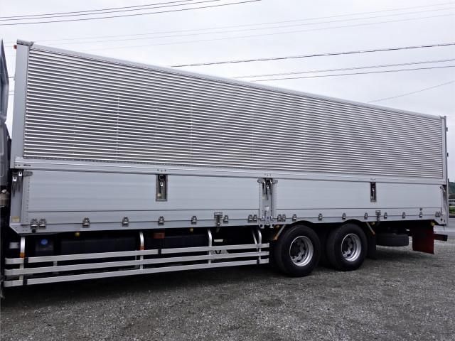 NISSAN DIESEL Quon 2019