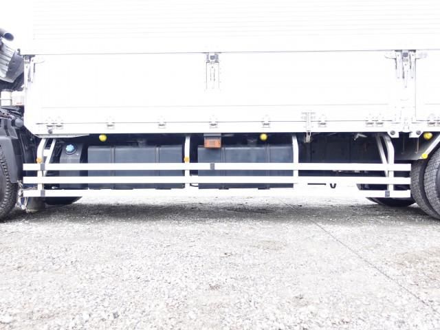 NISSAN DIESEL Quon 2019