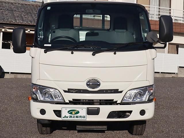 HINO DUTRO 2020