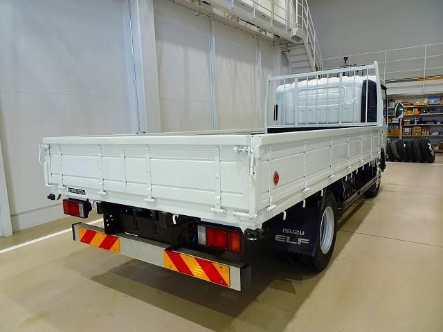 ISUZU ELF 2017