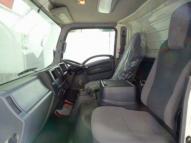 ISUZU ELF 2017