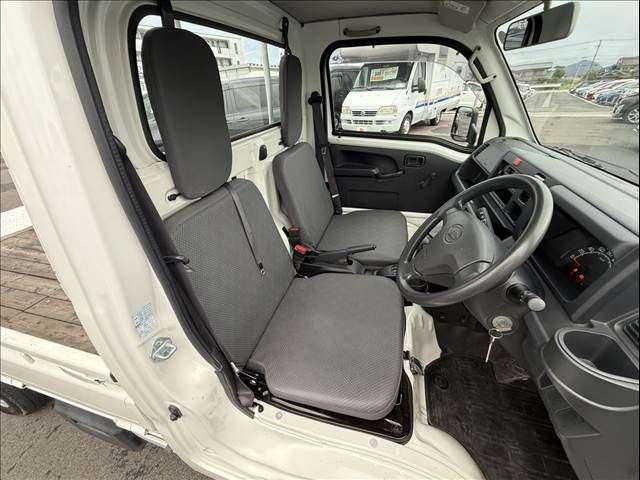 DAIHATSU HIJET truck 4WD 2015