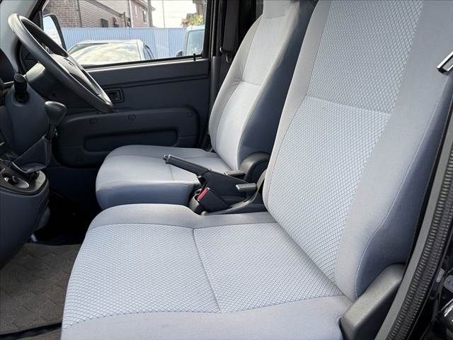 DAIHATSU HIJET CARGO 2012