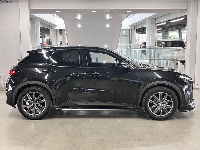 TOYOTA LEXUS LBX 2024