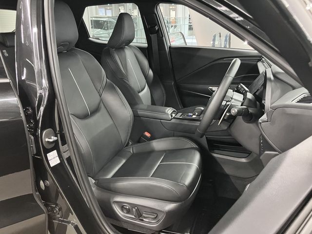 TOYOTA LEXUS LBX 2024